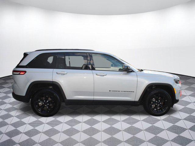 used 2024 Jeep Grand Cherokee car, priced at $33,799