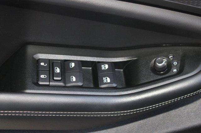 used 2024 Jeep Grand Cherokee car, priced at $33,799