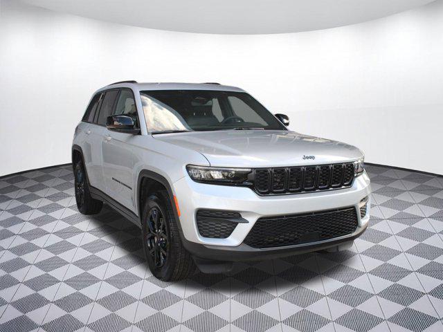 used 2024 Jeep Grand Cherokee car, priced at $33,799