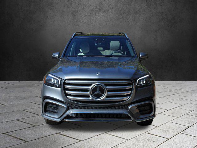 new 2025 Mercedes-Benz GLS 450 car, priced at $100,400