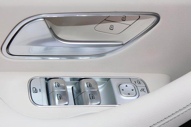 new 2025 Mercedes-Benz GLE 450e car, priced at $80,735