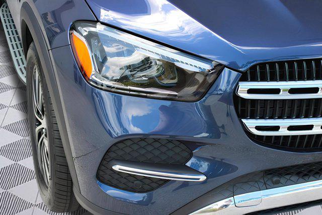 new 2025 Mercedes-Benz GLE 450e car, priced at $80,735