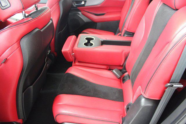 used 2022 Acura MDX car, priced at $33,999