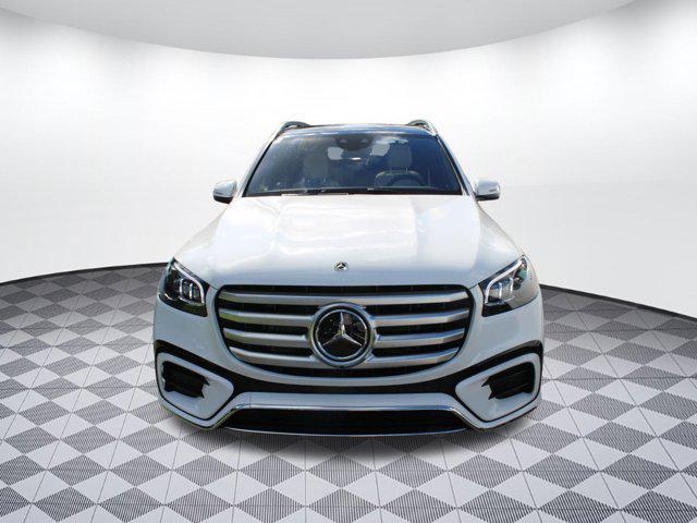 new 2025 Mercedes-Benz GLS 450 car, priced at $99,525