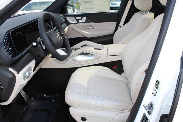 new 2025 Mercedes-Benz GLS 450 car, priced at $99,525