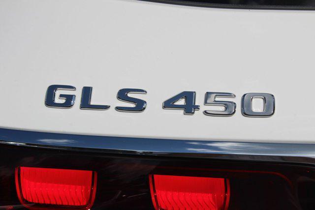 new 2025 Mercedes-Benz GLS 450 car, priced at $99,525