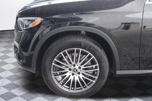 new 2026 Mercedes-Benz GLC 300 car, priced at $60,450