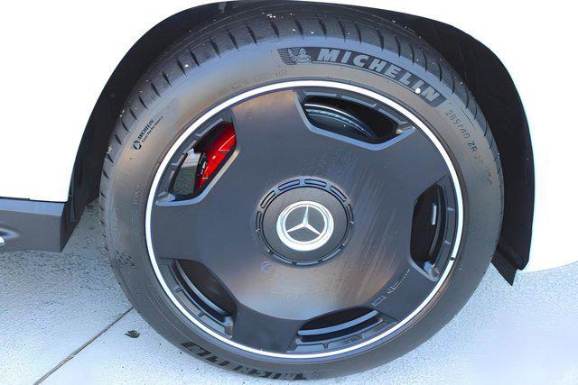 new 2025 Mercedes-Benz AMG GLS 63 car, priced at $171,215
