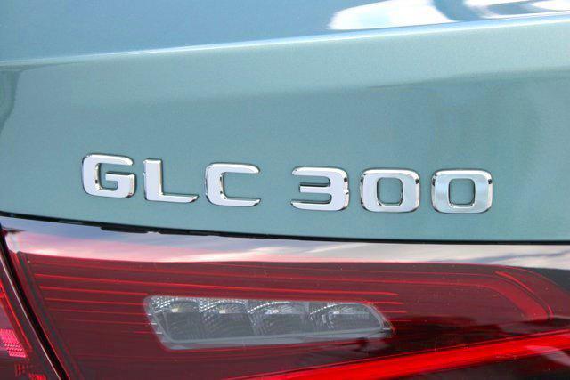 new 2025 Mercedes-Benz GLC 300 car, priced at $69,725