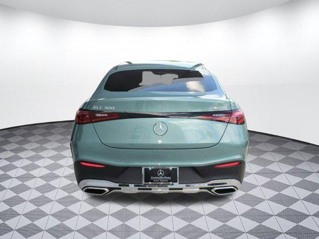 new 2025 Mercedes-Benz GLC 300 car, priced at $69,725