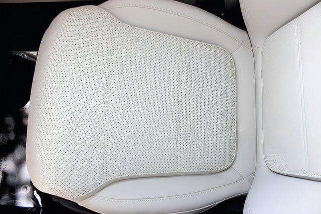 new 2025 Mercedes-Benz GLC 350e car, priced at $68,640