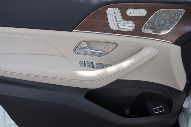 new 2025 Mercedes-Benz GLS 450 car, priced at $104,930