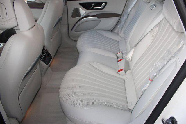 new 2026 Mercedes-Benz EQS 450 car, priced at $107,185