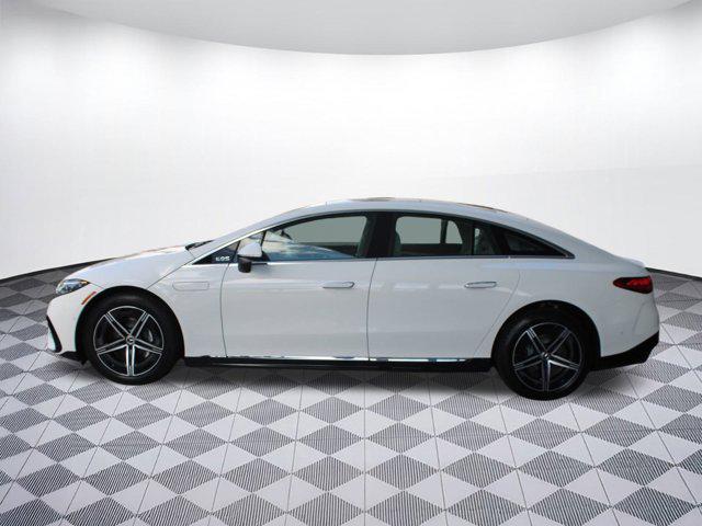 new 2026 Mercedes-Benz EQS 450 car, priced at $107,185