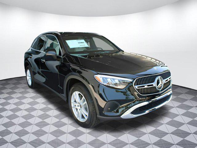 new 2025 Mercedes-Benz GLC 300 car, priced at $54,585