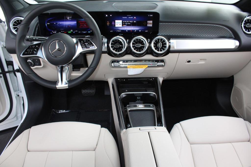 new 2024 Mercedes-Benz EQB 250 car, priced at $56,075