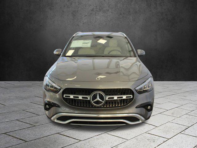 new 2025 Mercedes-Benz GLA 250 car, priced at $49,495