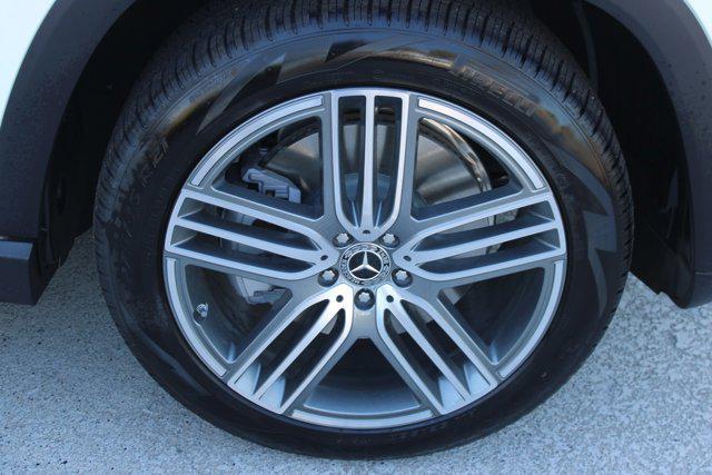 new 2025 Mercedes-Benz GLS 450 car, priced at $91,800