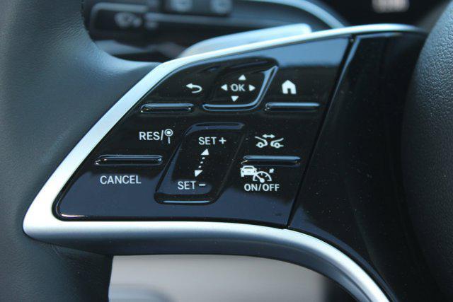 new 2025 Mercedes-Benz GLS 450 car, priced at $91,800