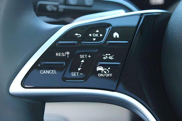 new 2025 Mercedes-Benz GLS 450 car, priced at $91,800