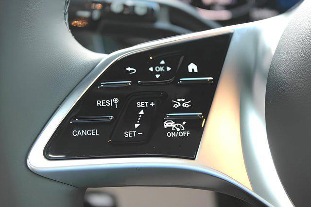 new 2025 Mercedes-Benz GLC 350e car, priced at $68,975