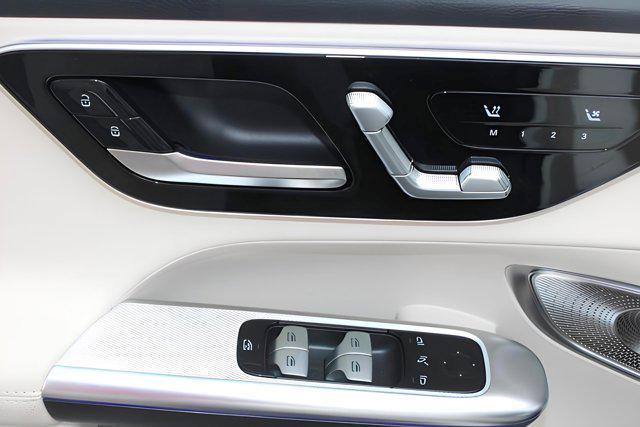 new 2025 Mercedes-Benz GLC 350e car, priced at $66,980
