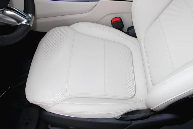 new 2025 Mercedes-Benz GLC 350e car, priced at $66,980