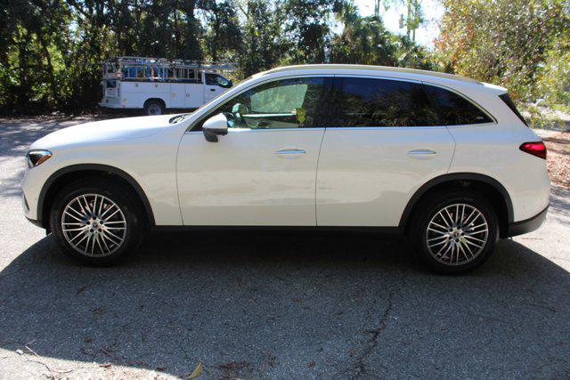 new 2025 Mercedes-Benz GLC 300 car, priced at $51,385