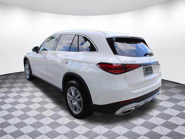 new 2025 Mercedes-Benz GLC 300 car, priced at $56,385