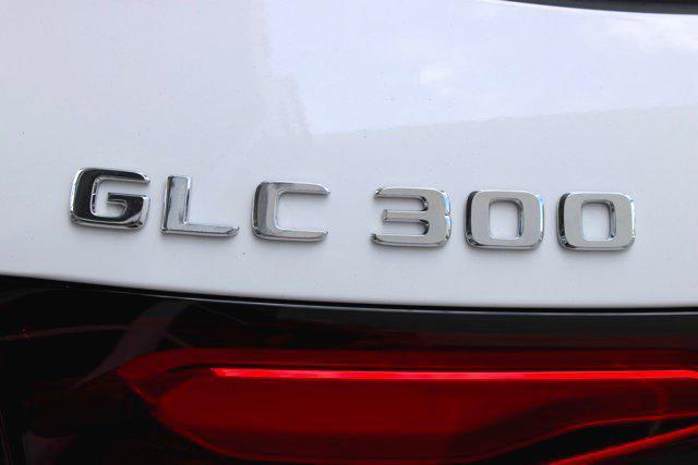 new 2025 Mercedes-Benz GLC 300 car, priced at $56,385