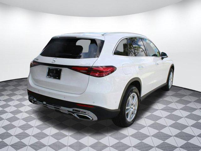 new 2025 Mercedes-Benz GLC 300 car, priced at $56,385