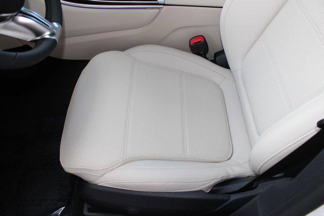 new 2025 Mercedes-Benz GLC 300 car, priced at $56,385