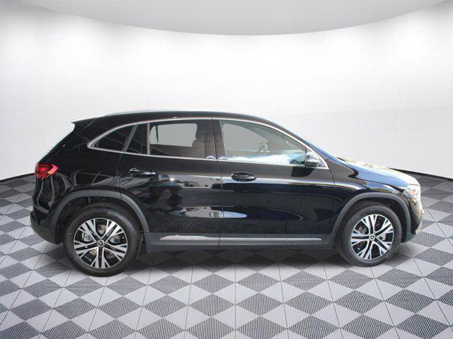new 2026 Mercedes-Benz GLA 250 car, priced at $45,295