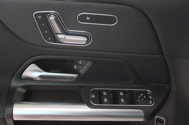 new 2026 Mercedes-Benz GLA 250 car, priced at $45,295