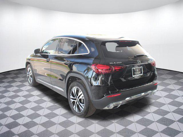 new 2026 Mercedes-Benz GLA 250 car, priced at $45,295