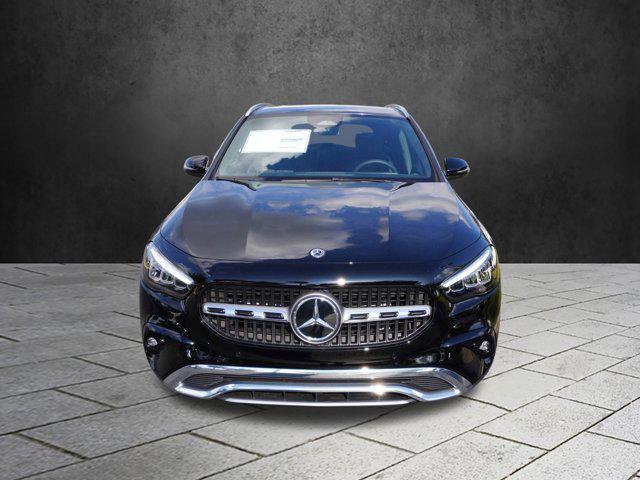 new 2025 Mercedes-Benz GLA 250 car, priced at $47,195