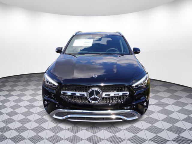 new 2025 Mercedes-Benz GLA 250 car, priced at $47,195