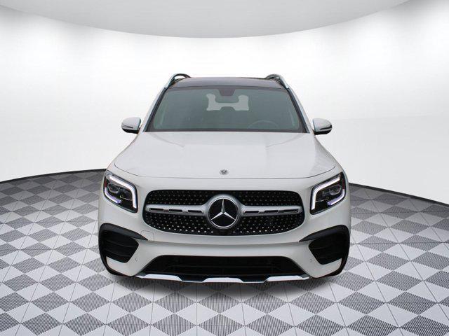 used 2022 Mercedes-Benz GLB 250 car, priced at $29,999