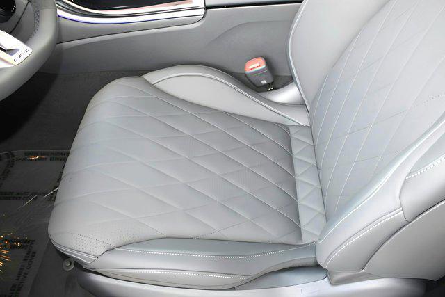 new 2025 Mercedes-Benz AMG CLE 53 car, priced at $92,810