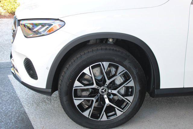 new 2026 Mercedes-Benz GLC 350e car, priced at $67,915