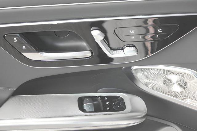 new 2025 Mercedes-Benz AMG E 53 car, priced at $92,445