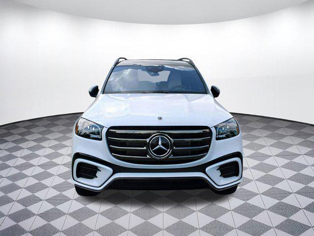 new 2025 Mercedes-Benz GLS 580 car, priced at $126,160