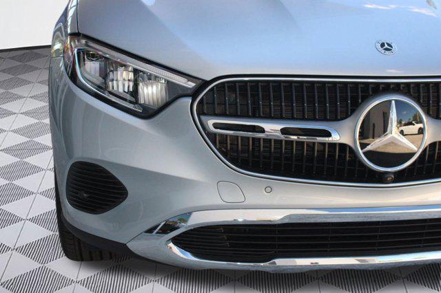 new 2026 Mercedes-Benz GLC 300 car, priced at $60,445