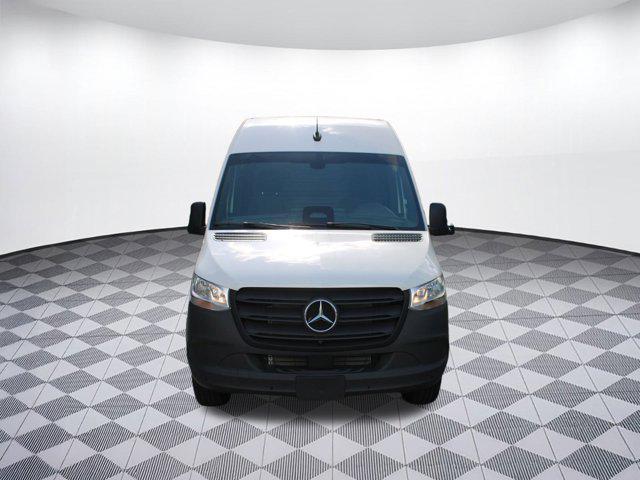 new 2025 Mercedes-Benz Sprinter 2500 car, priced at $69,181