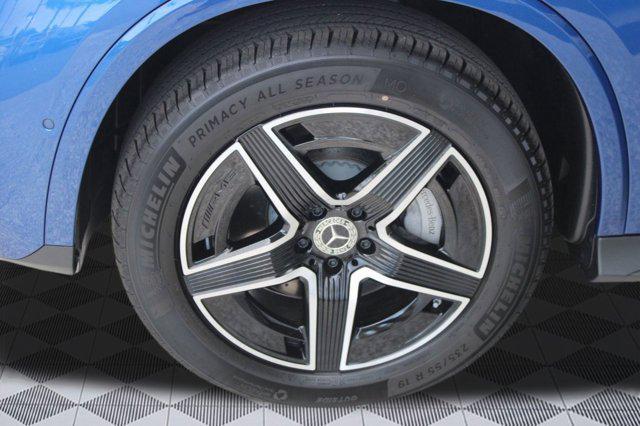 new 2026 Mercedes-Benz GLC 300 car, priced at $59,500