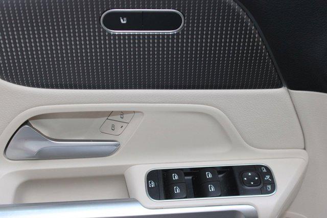 used 2022 Mercedes-Benz GLB 250 car, priced at $27,999