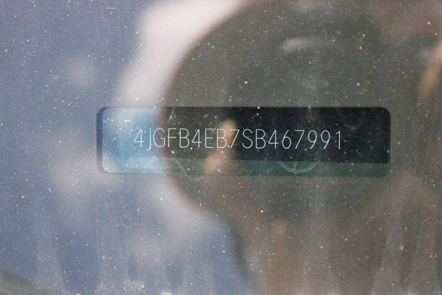 new 2025 Mercedes-Benz GLE 350 car, priced at $71,715