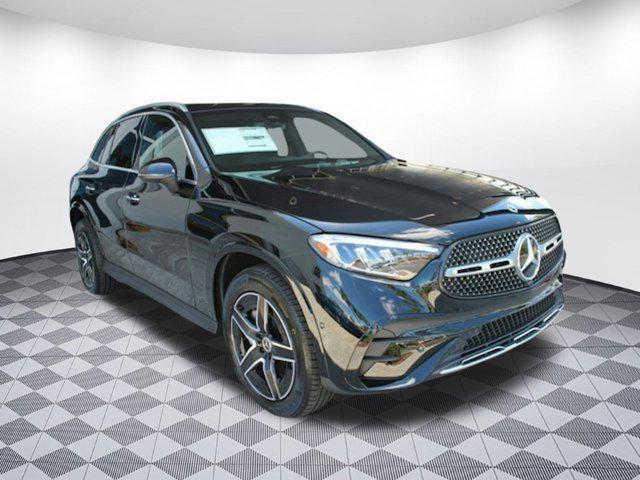 new 2025 Mercedes-Benz GLC 300 car, priced at $57,835