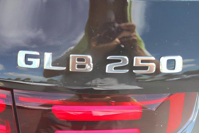 used 2025 Mercedes-Benz GLB 250 car, priced at $39,488