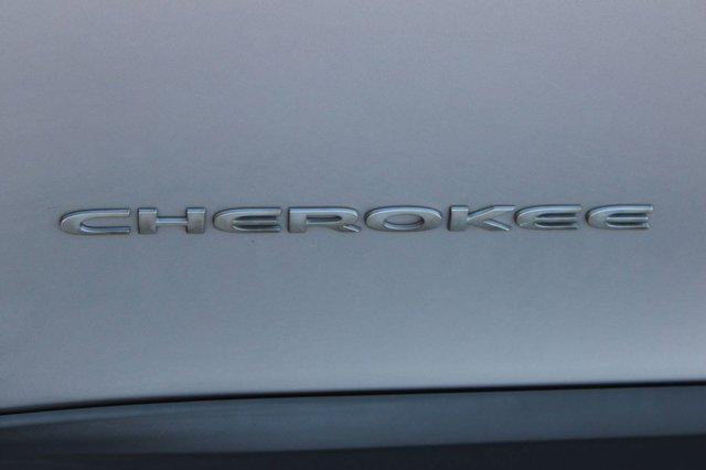 used 2018 Jeep Cherokee car, priced at $9,998